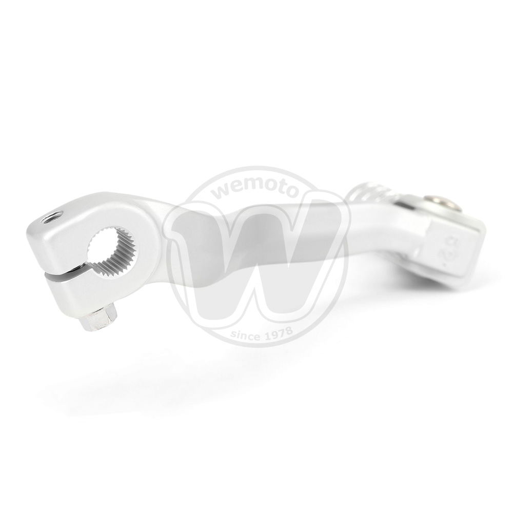 0JB8872_ad8060 three.jpg